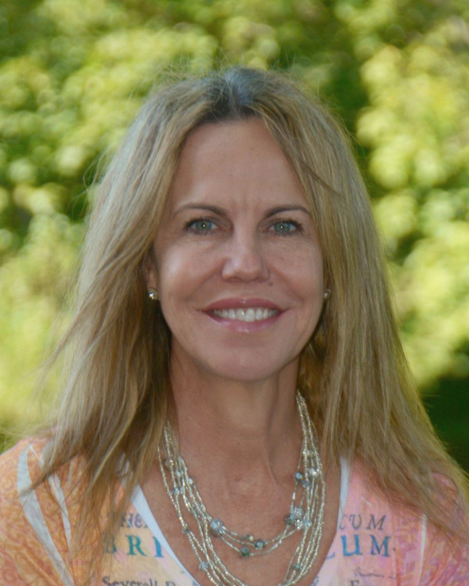 Picture of Denise Dietrich de Stolte from the school directory. 
